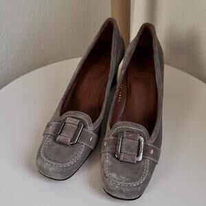 Salvador Ferragamo Gray/Green Suede Pumps Size 8.5B